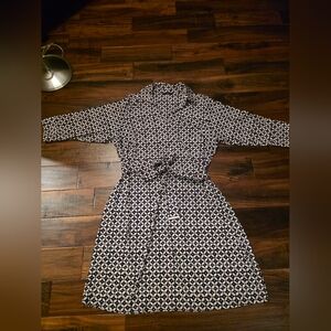 Elegant Black and White Patterned Dress